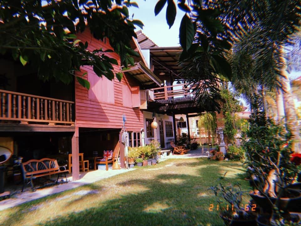 ครูหนูบ้านพัก แหลมงอบ Krunou baanpak Trat Exteriér fotografie